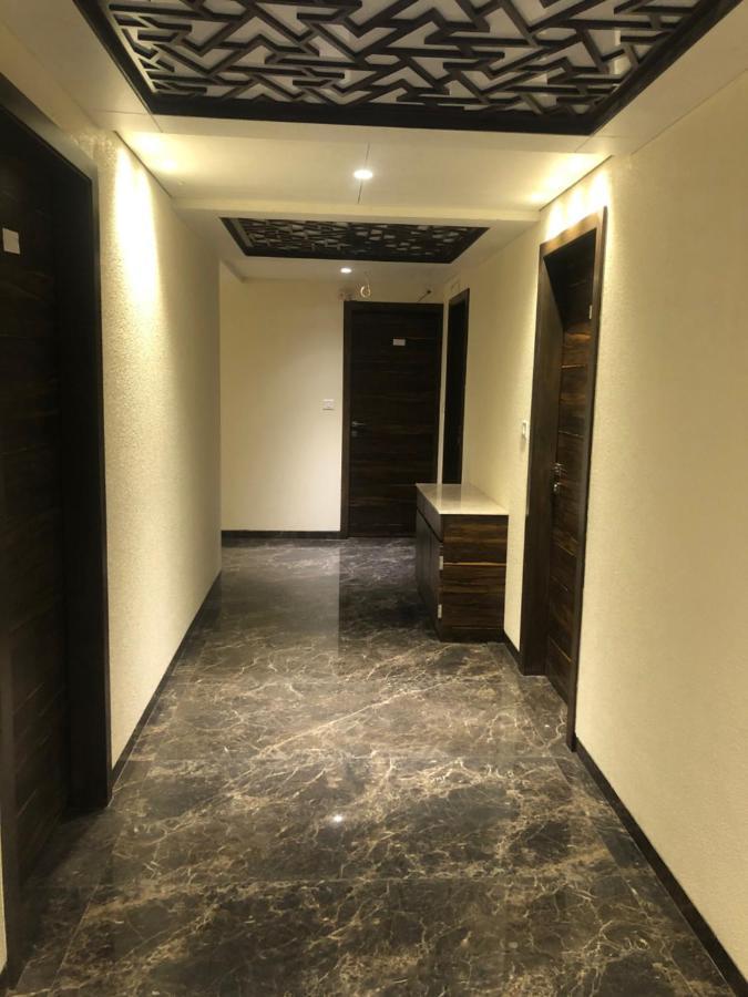 Hotel Circle Inn Ахмедабад Экстерьер фото